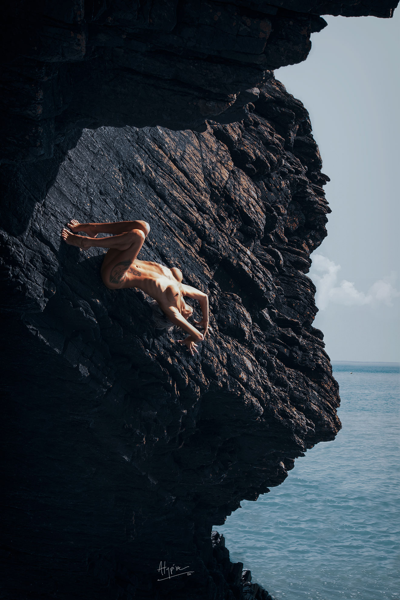 serie Gravity by Atypixe